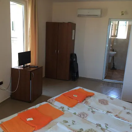 Lunna Pateka 3* Sozopol